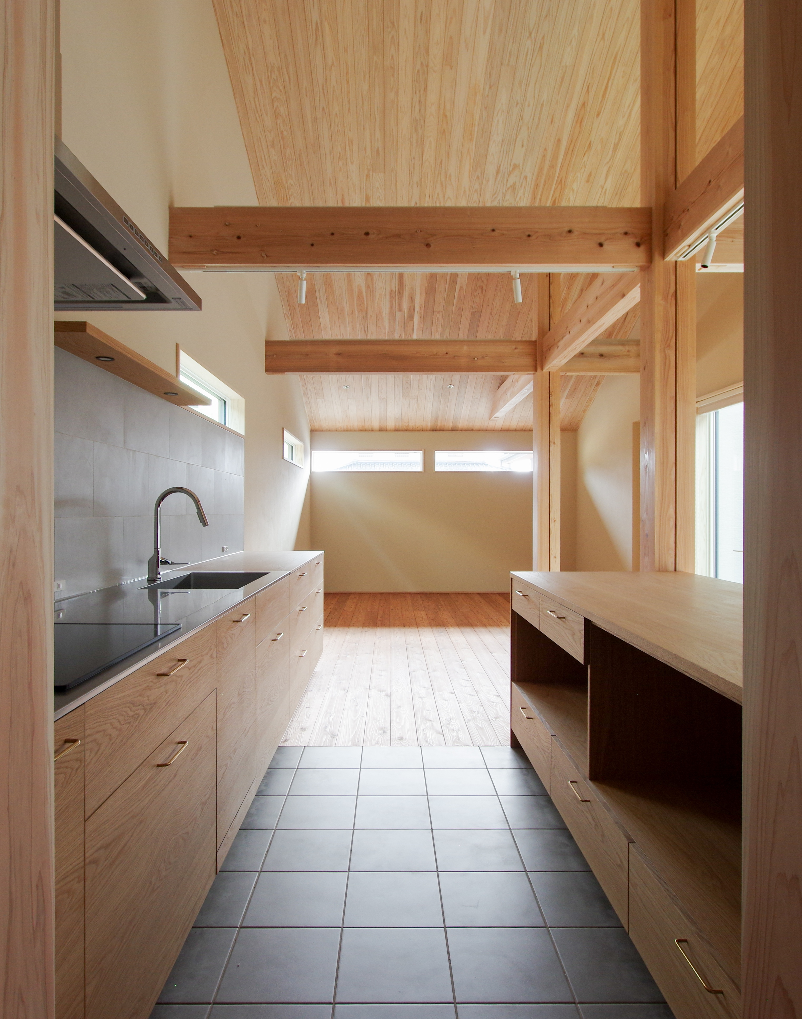 title: HOUSE 281 | Page No,308 | No.13 | sync-furniture | 株式会社 SYNC | 福岡県 家具工房 | オーダーメイドキッチン