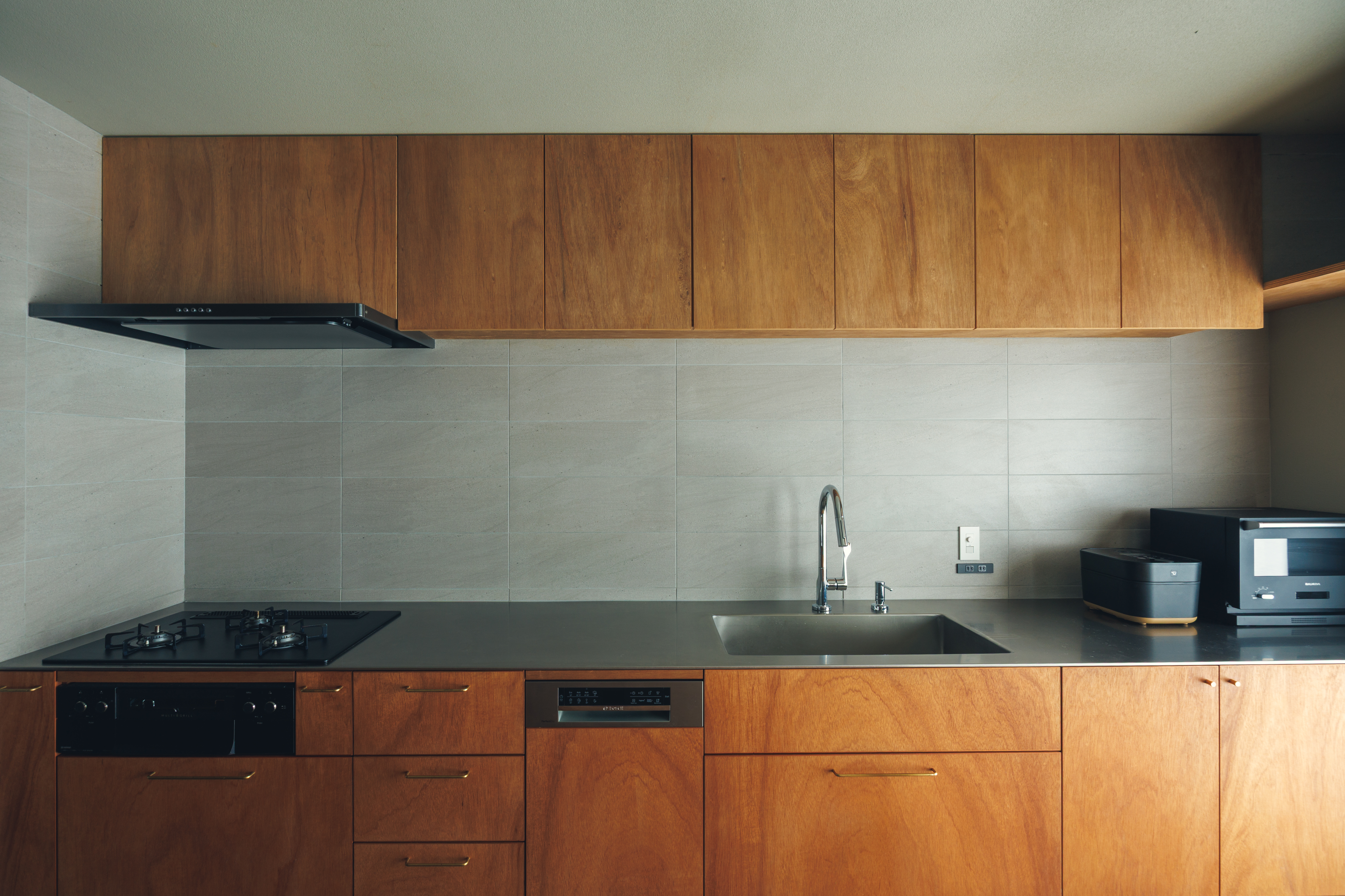 title: HOUSE 278 | Page No,305 | No.2 | sync-furniture | 株式会社 SYNC | 福岡県 家具工房 | オーダーメイドキッチン