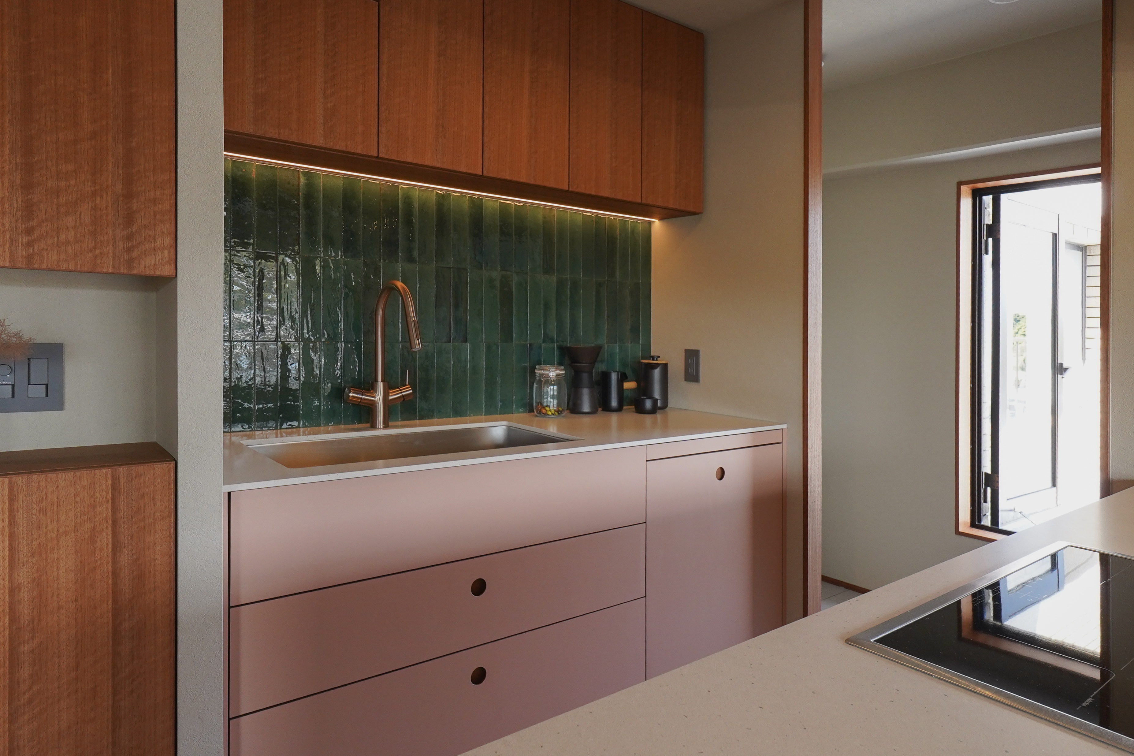 title: HOUSE 285 | Page No,312 | No.7 | sync-furniture | 株式会社 SYNC | 福岡県 家具工房 | オーダーメイドキッチン