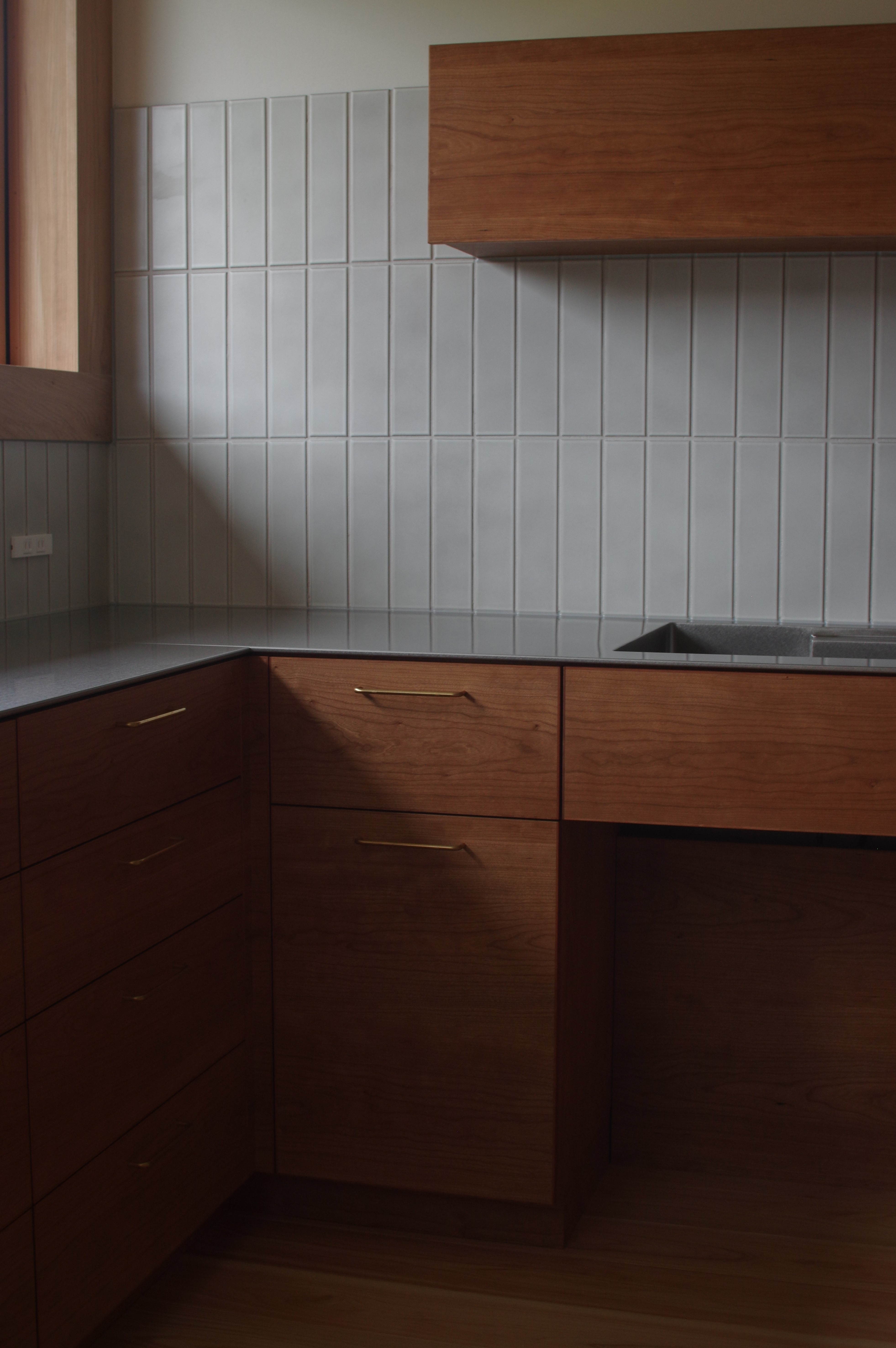 title: HOUSE 283 | Page No,310 | No.7 | sync-furniture | 株式会社 SYNC | 福岡県 家具工房 | オーダーメイドキッチン