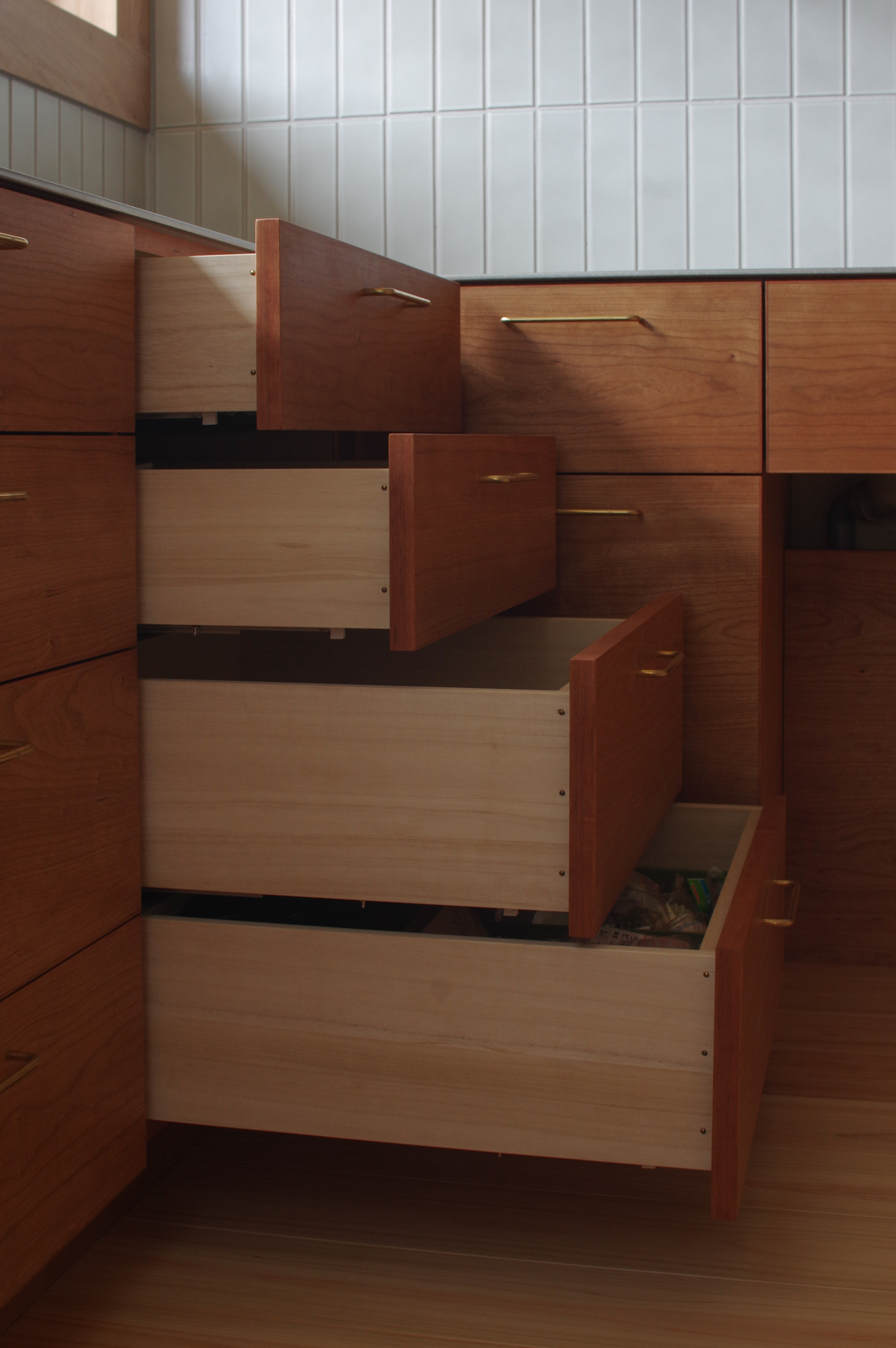 title: HOUSE 283 | Page No,310 | No.14 | sync-furniture | 株式会社 SYNC | 福岡県 家具工房 | オーダーメイドキッチン