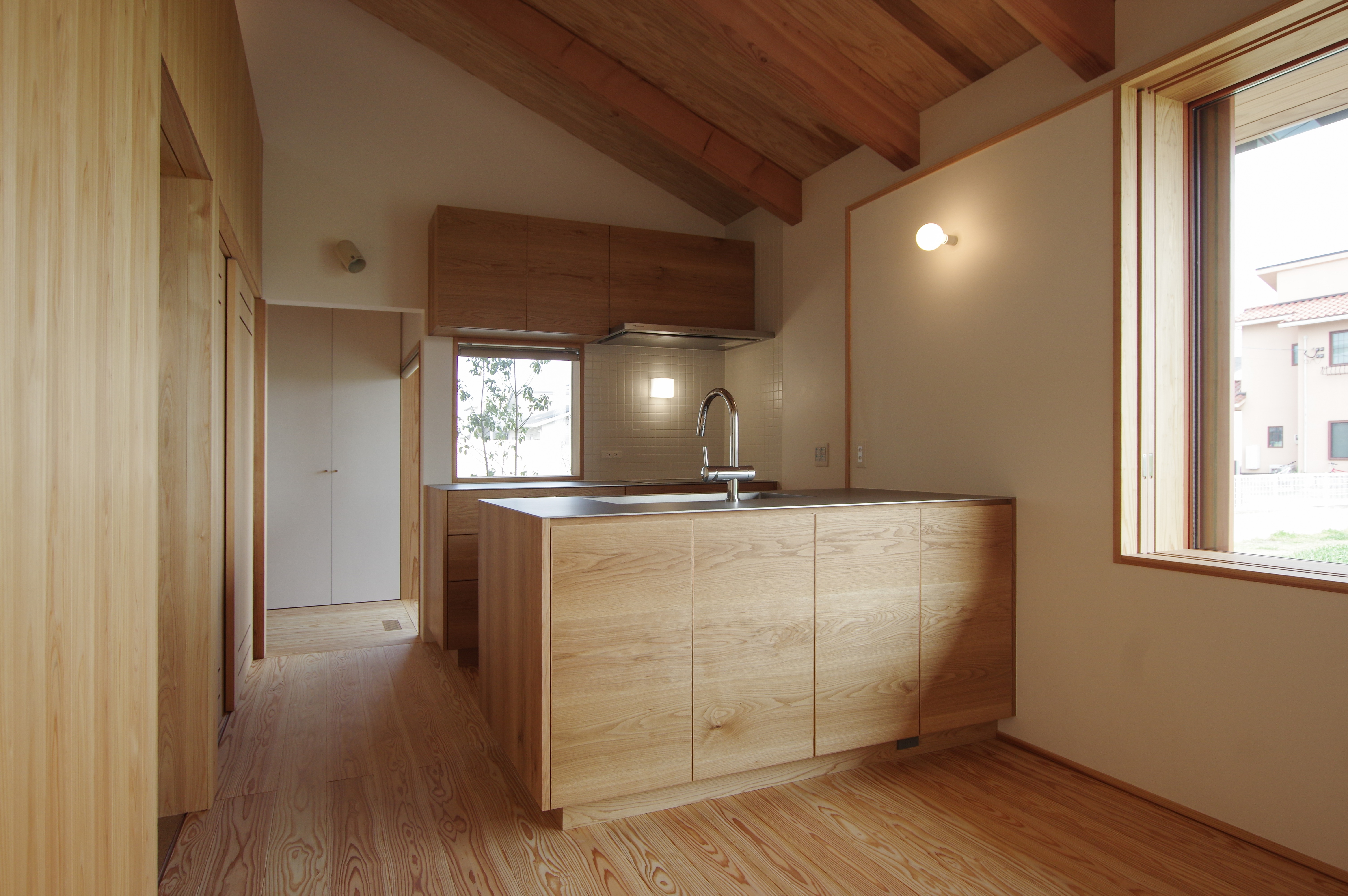 title: HOUSE 284 | Page No,311 | No.1 | sync-furniture | 株式会社 SYNC | 福岡県 家具工房 | オーダーメイドキッチン