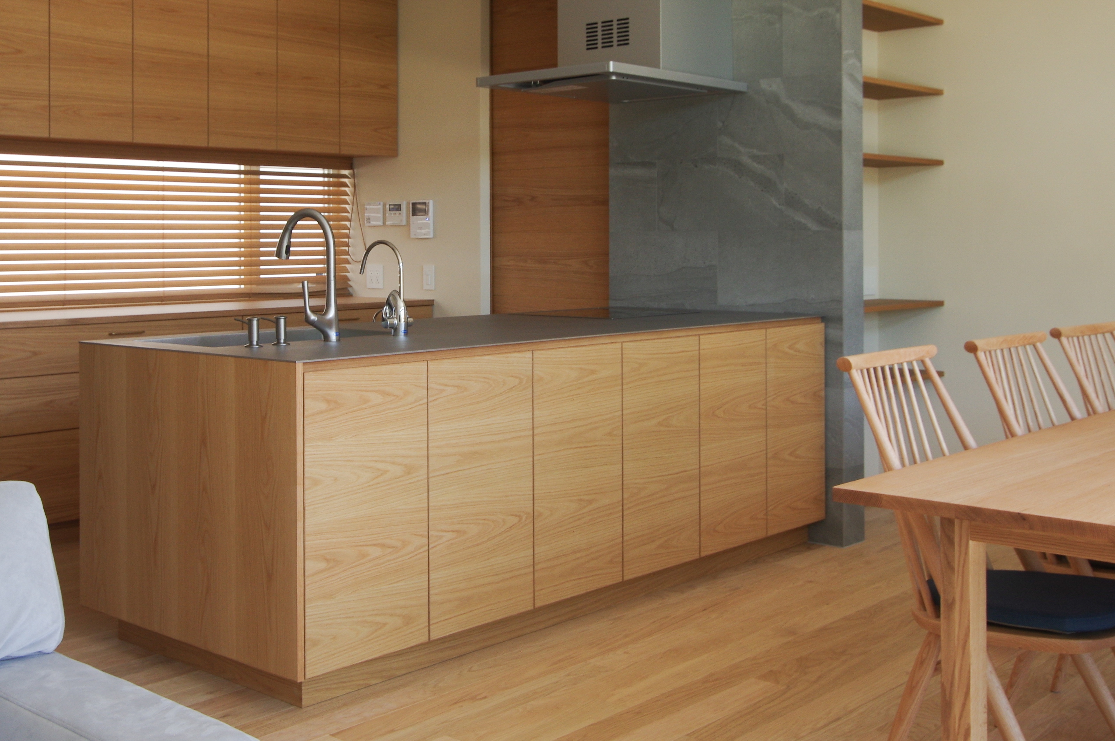 title: キッチン前面のデザイン | Page No,314 | No.3 | sync-furniture | 株式会社 SYNC | 福岡県 家具工房 | オーダーメイドキッチン