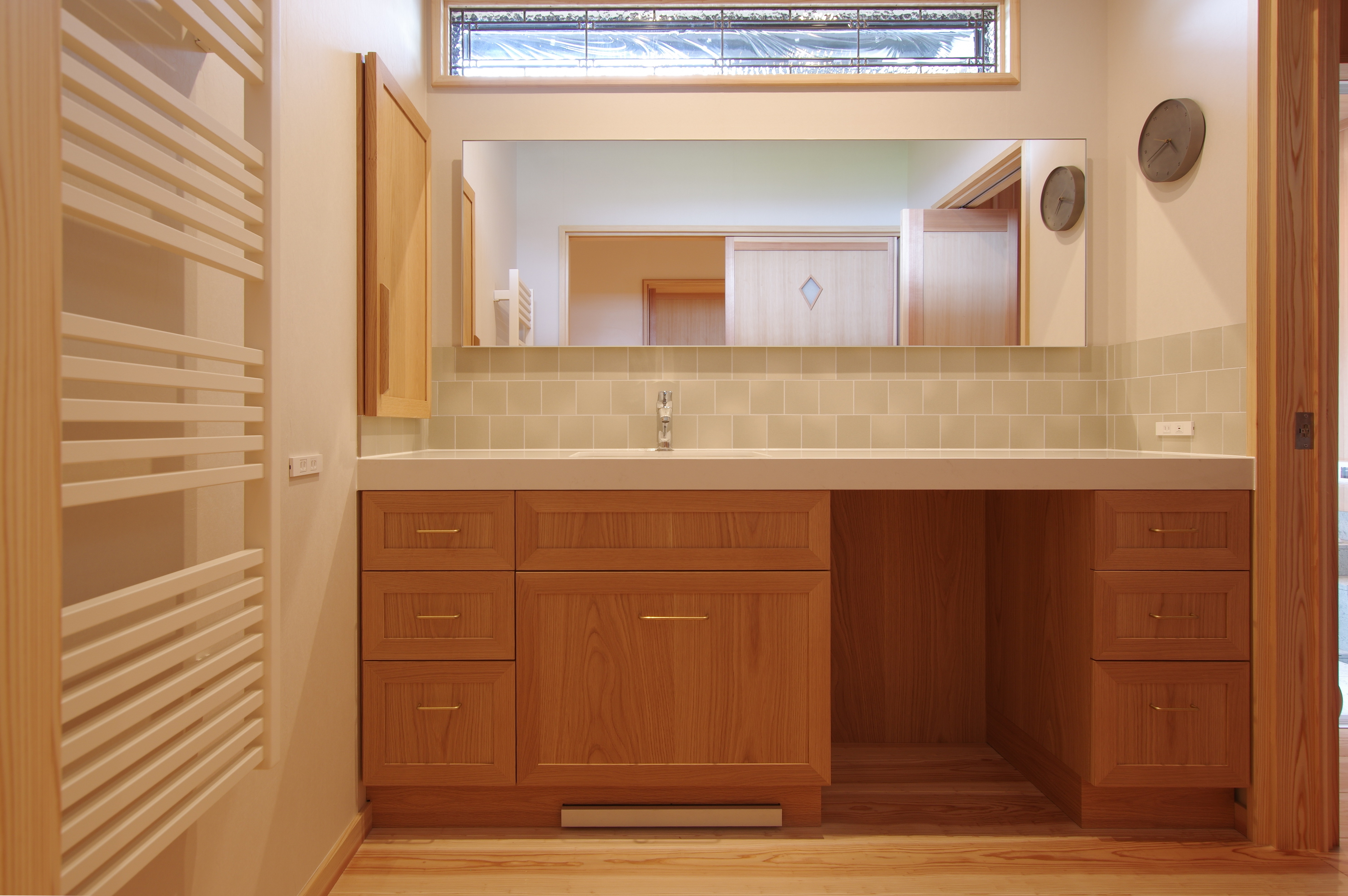 title: 事例集｜洗面台 | Page No,322 | No.3 | sync-furniture | 株式会社 SYNC | 福岡県 家具工房 | オーダーメイドキッチン