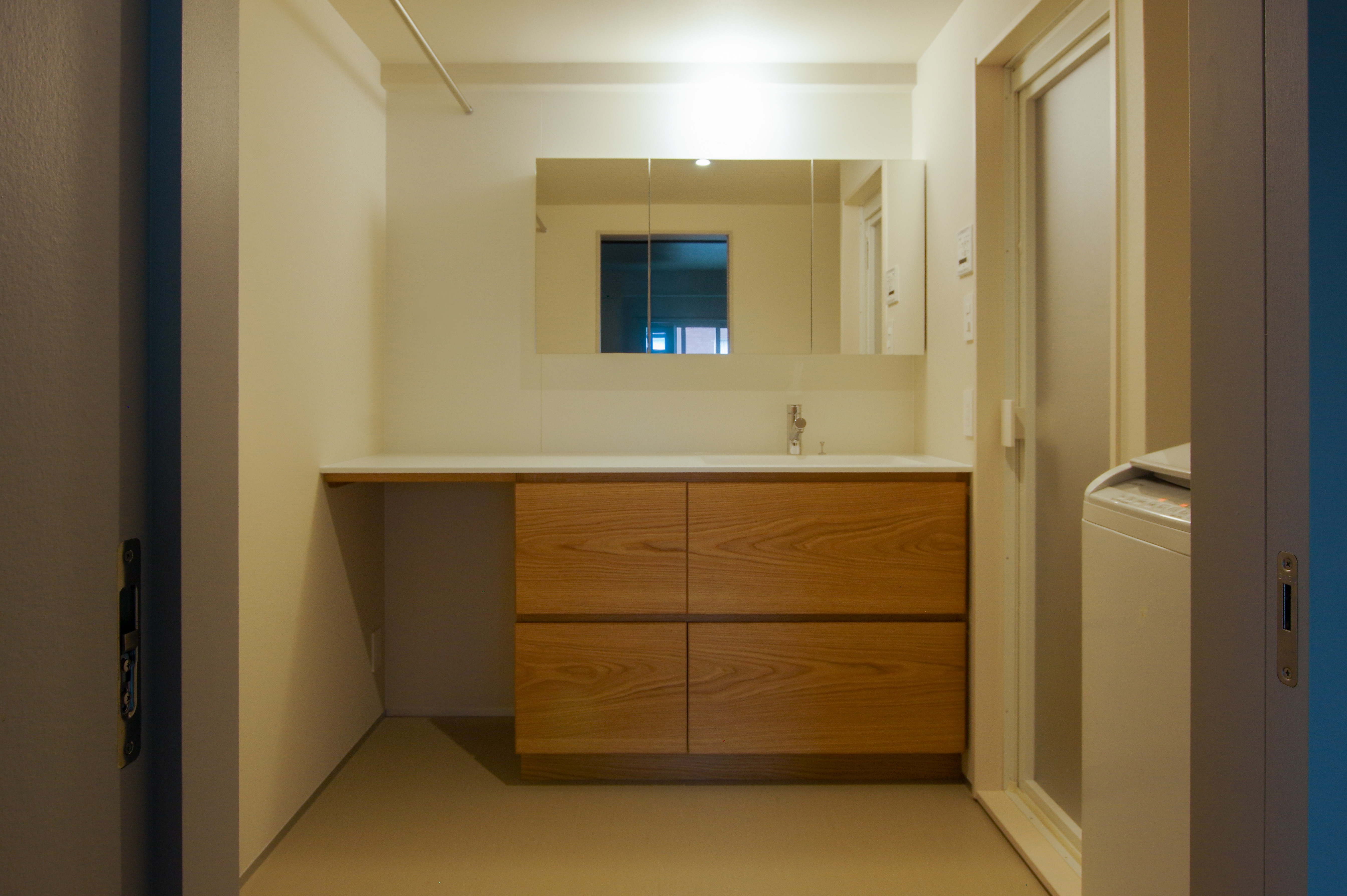 title: 事例集｜洗面台 | Page No,322 | No.2 | sync-furniture | 株式会社 SYNC | 福岡県 家具工房 | オーダーメイドキッチン