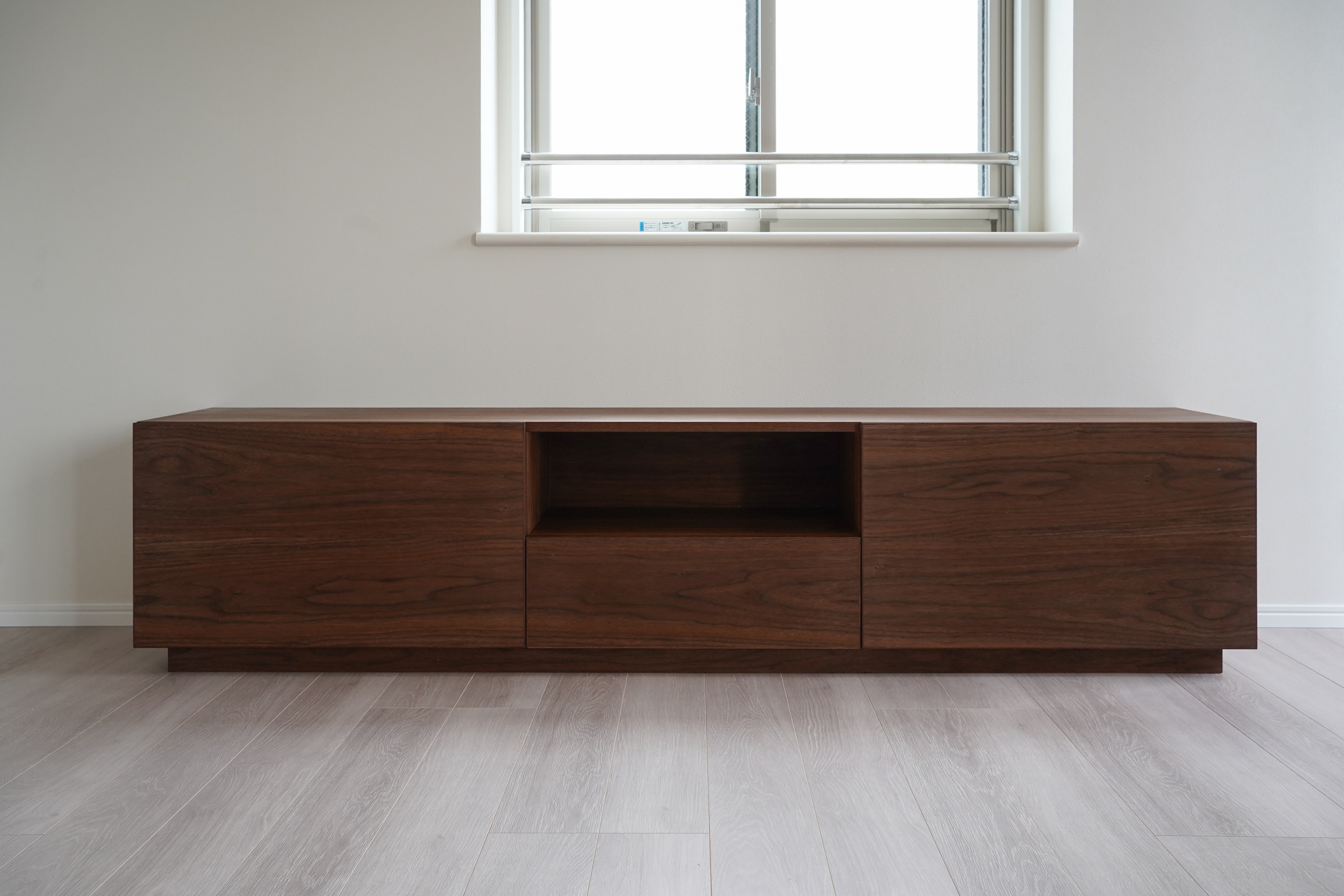 title: HOUSE 290 | Page No,319 | No.4 | sync-furniture | 株式会社 SYNC | 福岡県 家具工房 | オーダーメイドキッチン