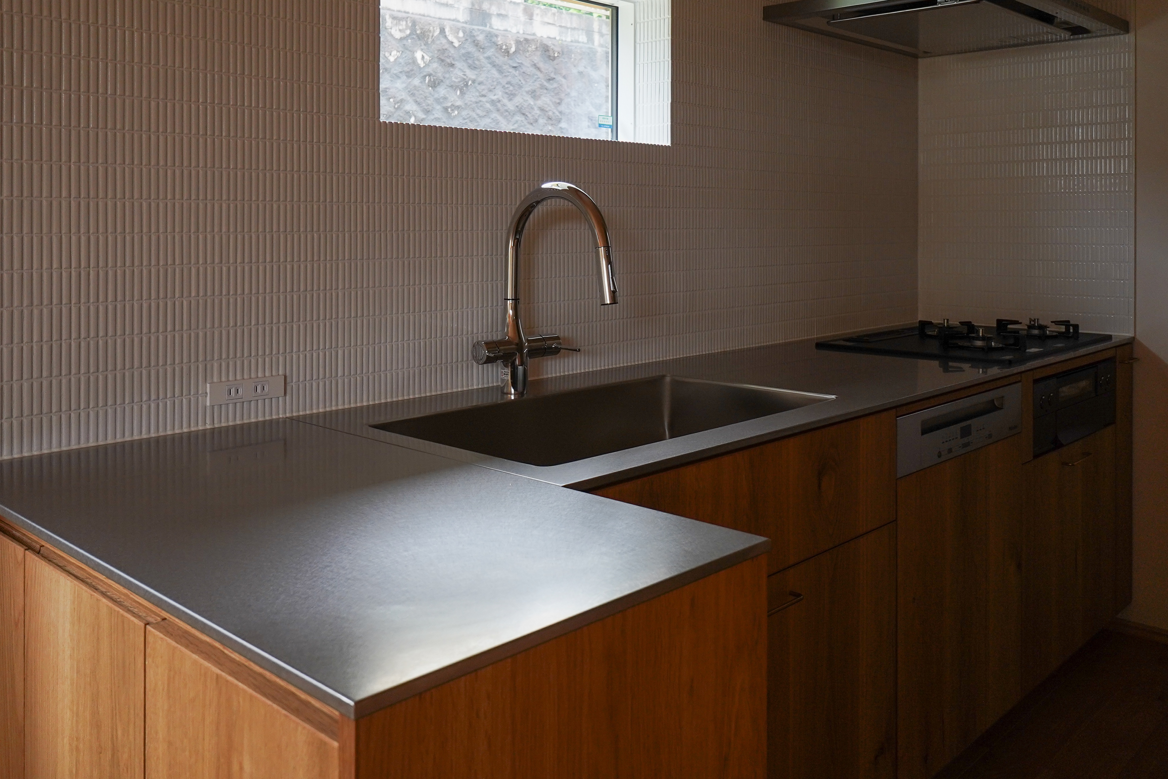 title: HOUSE 292 | Page No,321 | No.4 | sync-furniture | 株式会社 SYNC | 福岡県 家具工房 | オーダーメイドキッチン
