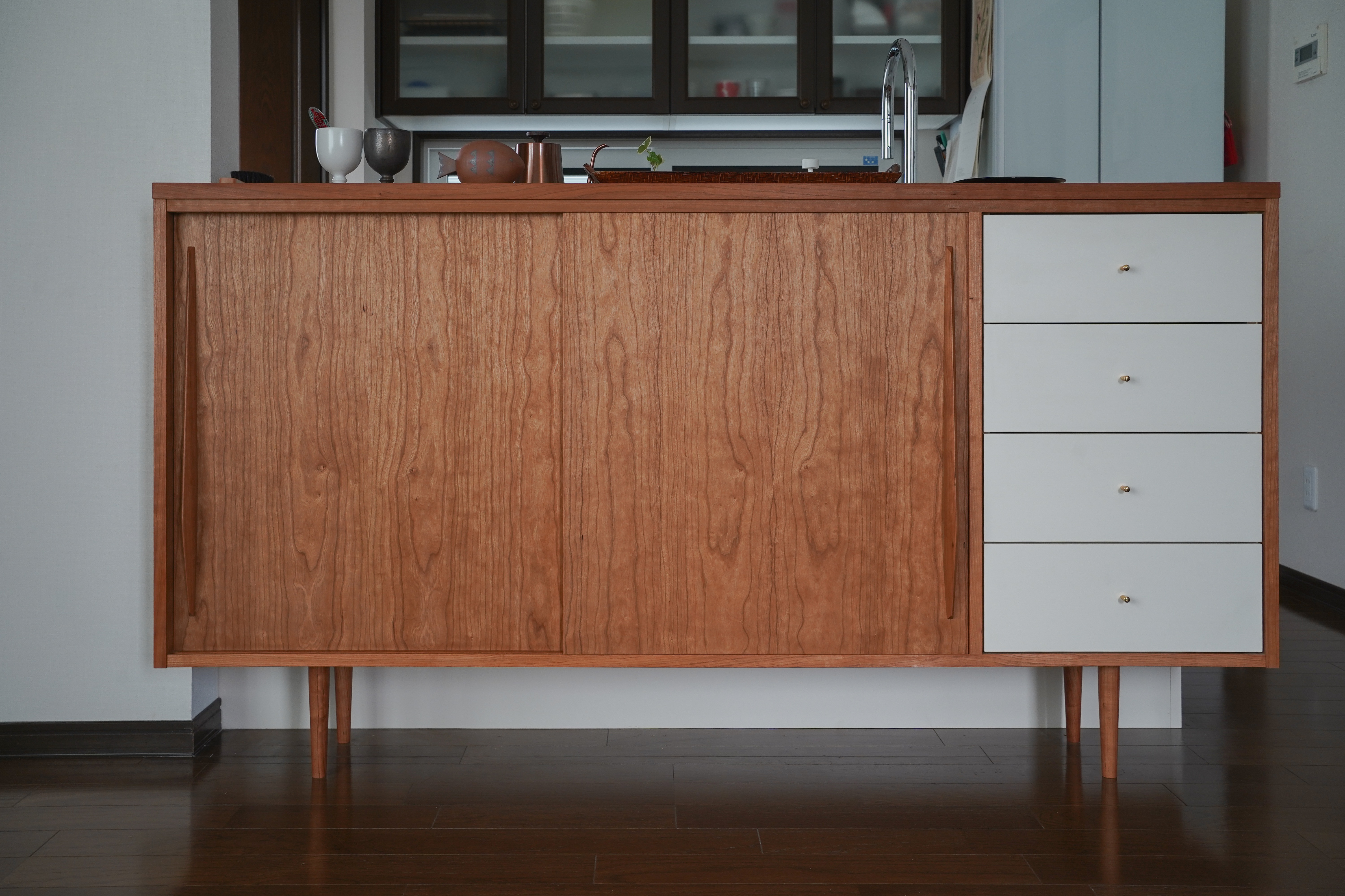 title: HOUSE 295 | Page No,328 | No.2 | sync-furniture | 株式会社 SYNC | 福岡県 家具工房 | オーダーメイドキッチン