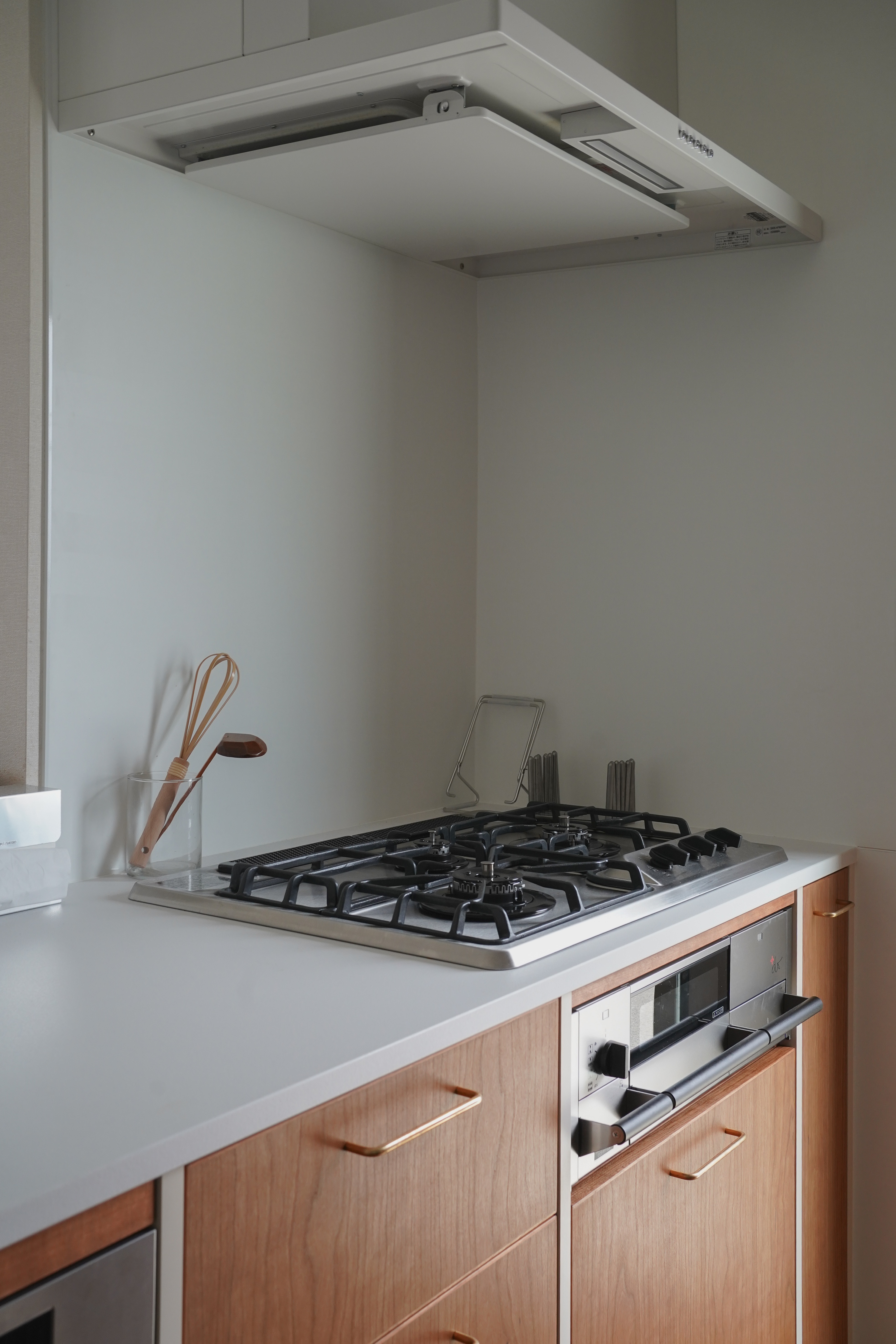 title: HOUSE 295 | Page No,328 | No.5 | sync-furniture | 株式会社 SYNC | 福岡県 家具工房 | オーダーメイドキッチン