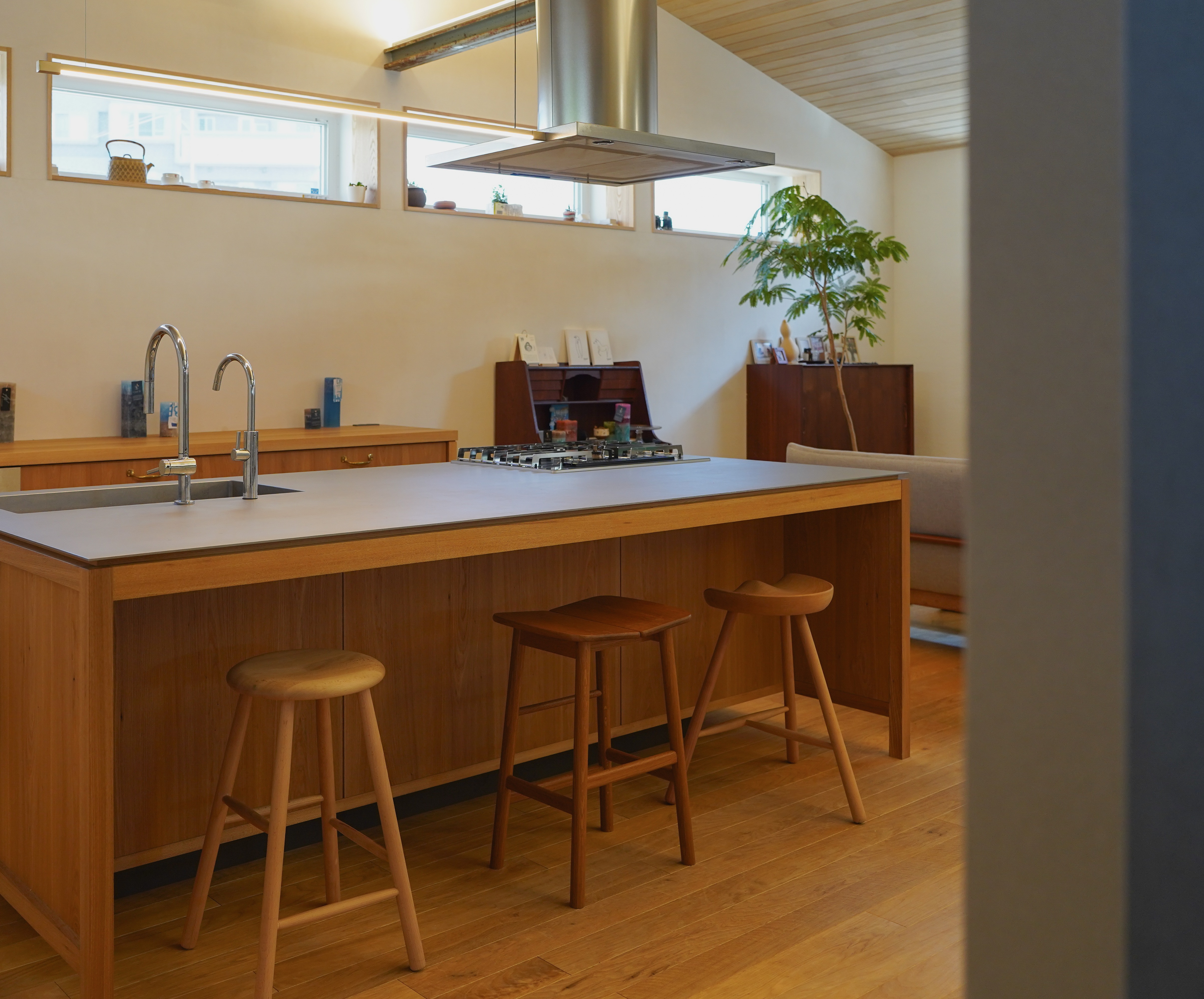 title: HOUSE 297 | Page No,329 | No.3 | sync-furniture | 株式会社 SYNC | 福岡県 家具工房 | オーダーメイドキッチン