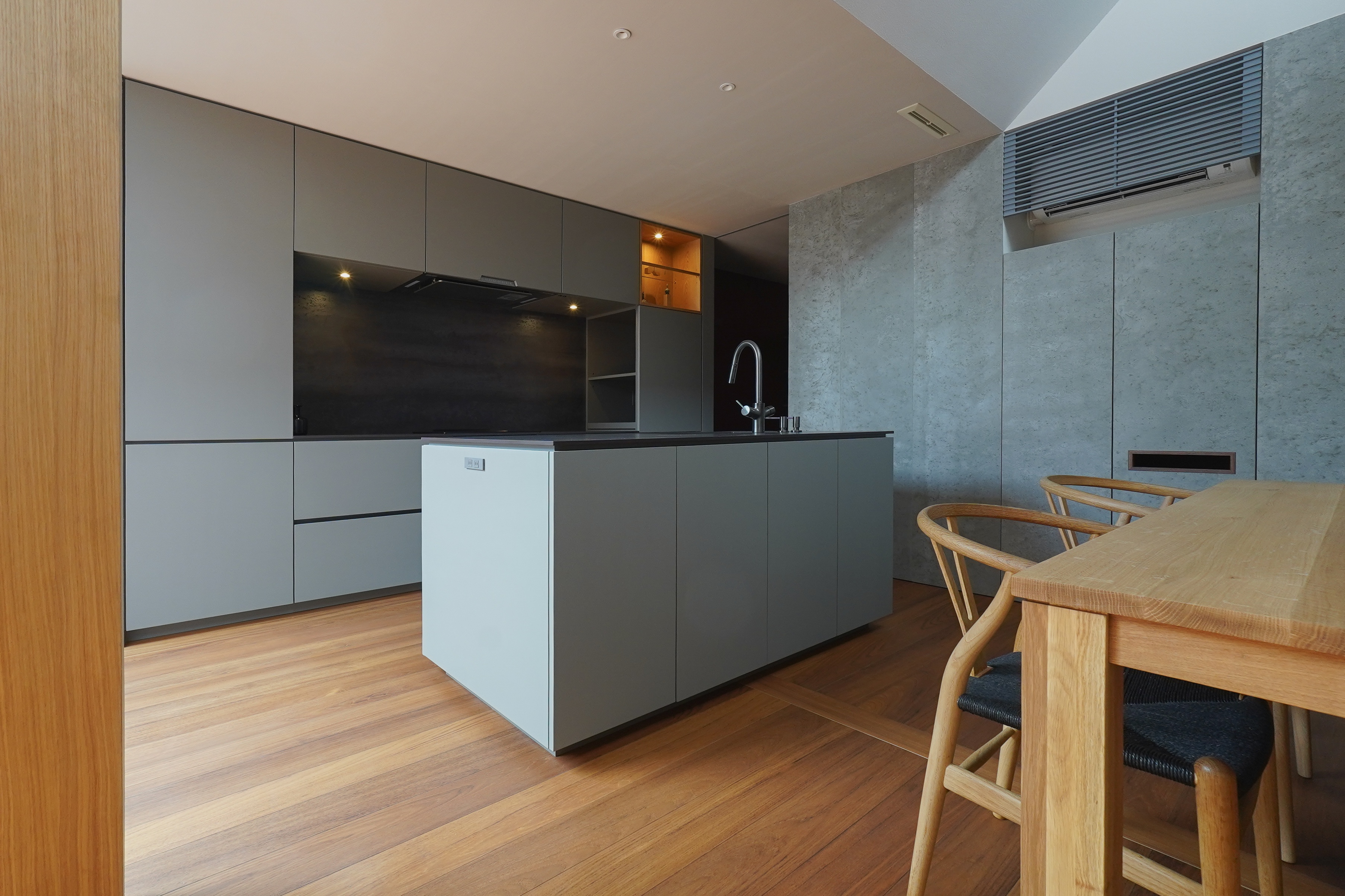 title: HOUSE 296 | Page No,328 | No.2 | sync-furniture | 株式会社 SYNC | 福岡県 家具工房 | オーダーメイドキッチン