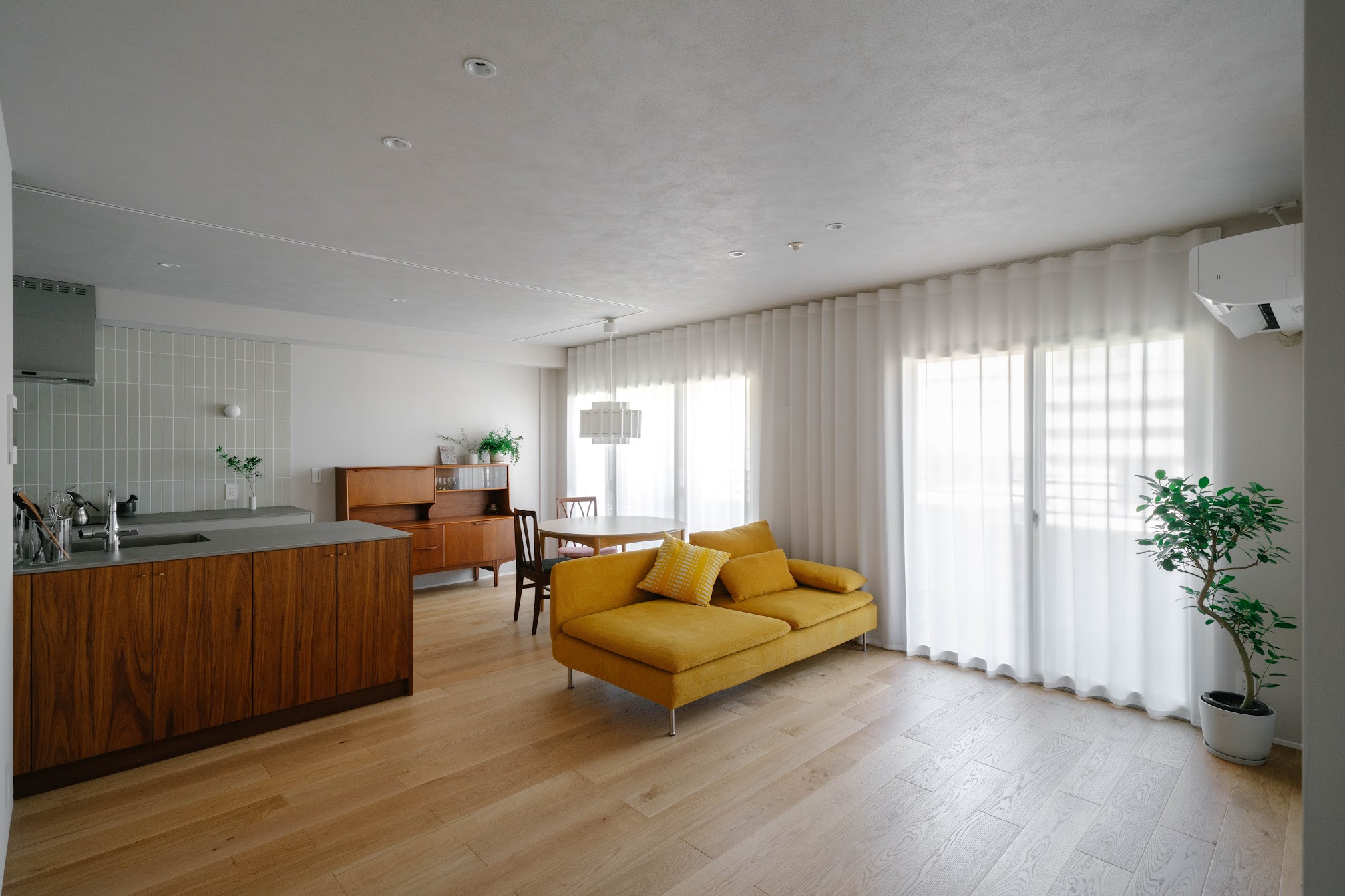 title: HOUSE 298 | Page No,330 | No.8 | sync-furniture | 株式会社 SYNC | 福岡県 家具工房 | オーダーメイドキッチン